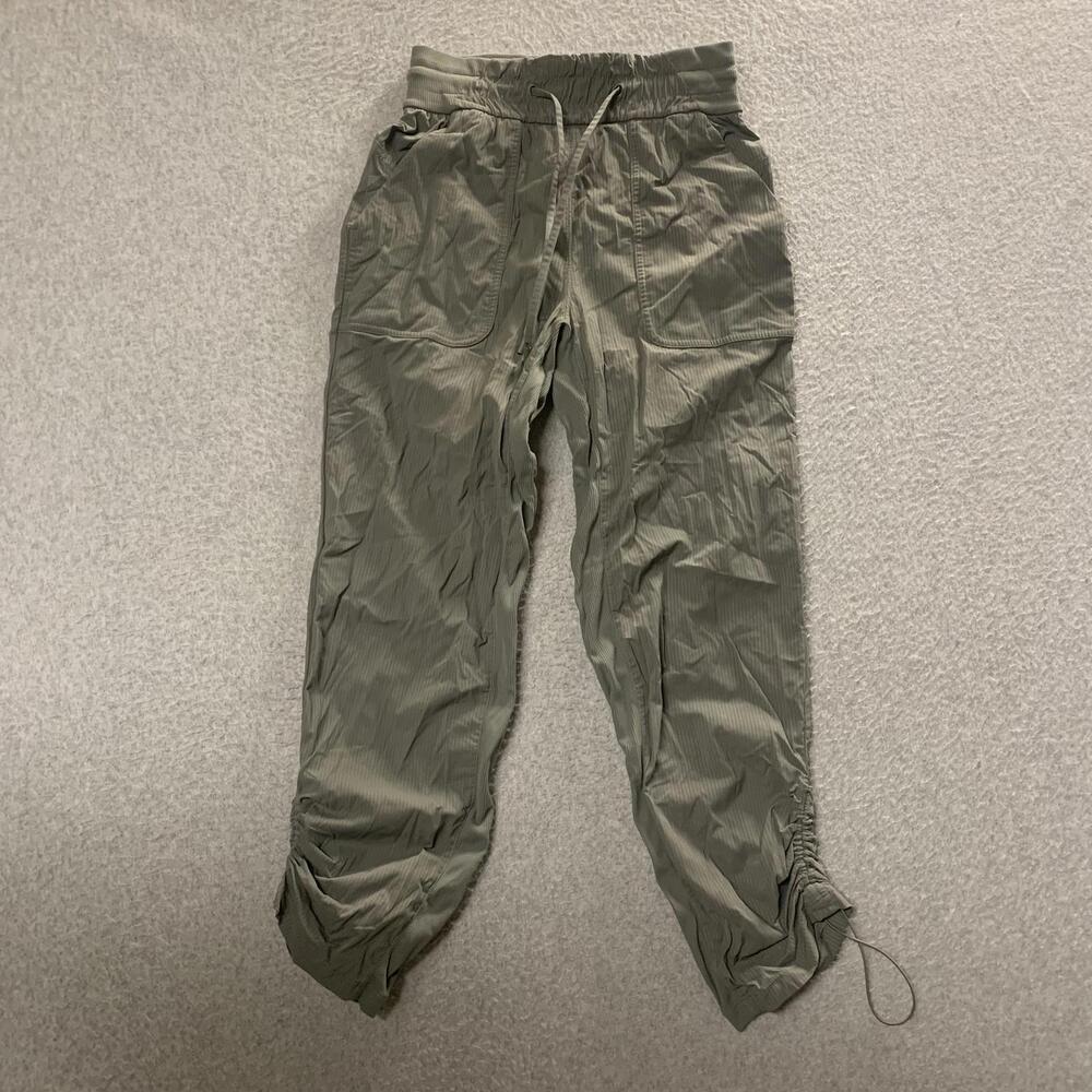 Lululemon Women's Size 2 Olive Green Parachute Joggers Drawstring Hem